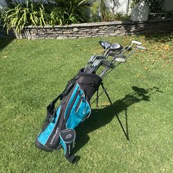 Good Condition 17 Graphite Shafts Golf Clubs & Bag