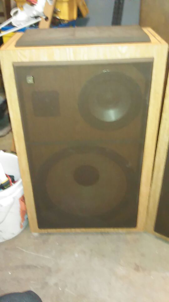 BSR DR-1550 home speakers