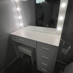 Vanity 