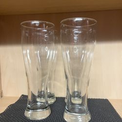 4 Set Pilsner Glasses 