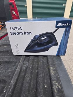 Brand New Self Cleaning,Rapid Heat,Ceramic Soleplate 15000W Steam Iron."CHECK OUT MY PAGE FOR MORE DEALS "