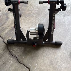 Bike Trainer By Blackburn