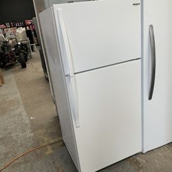 Whirlpool 16 Cu Top Freezer Refrigerator