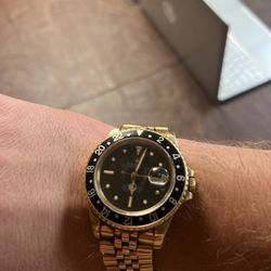 1985 40 mm 18 Karat GMT No Box Or Papers 