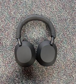 Sony WH-1000XM5 Wireless Headphones Black