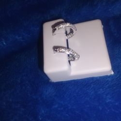 Earings