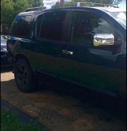2004 Nissan Armada