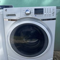 Washer.  Like New!