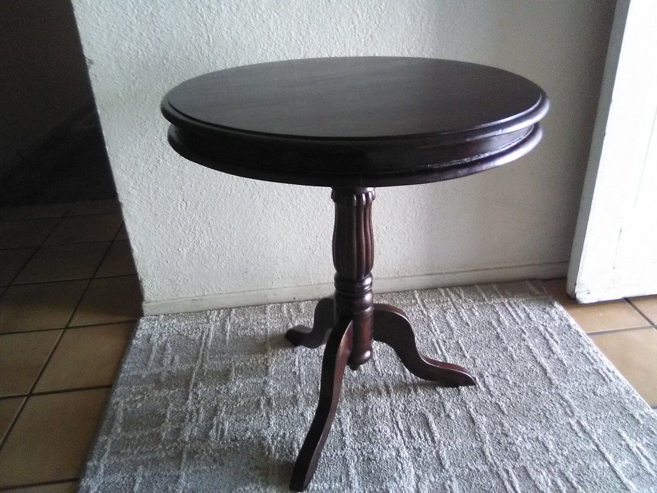 Vintage lamp table