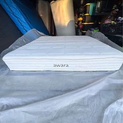 Awara, Natural Luxury Hybrid King Mattress