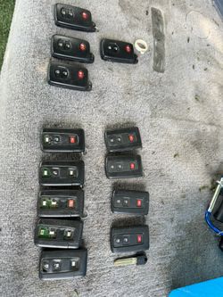 toyota prius keys 