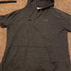 Hollister Shirt With Hoodie