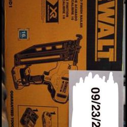 DeWalt Nail Gun 