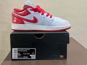 Air Jordan 1/Kids size 5