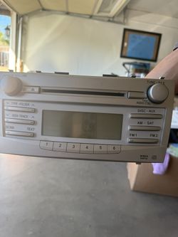 Toyota Camry Original Radio