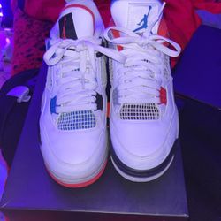 Jordan 4’s