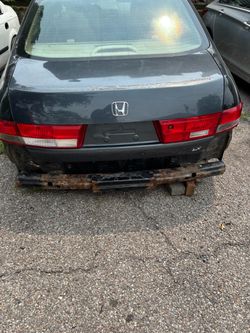 04 Honda Accord Honda Accord LX Sedan taillights
