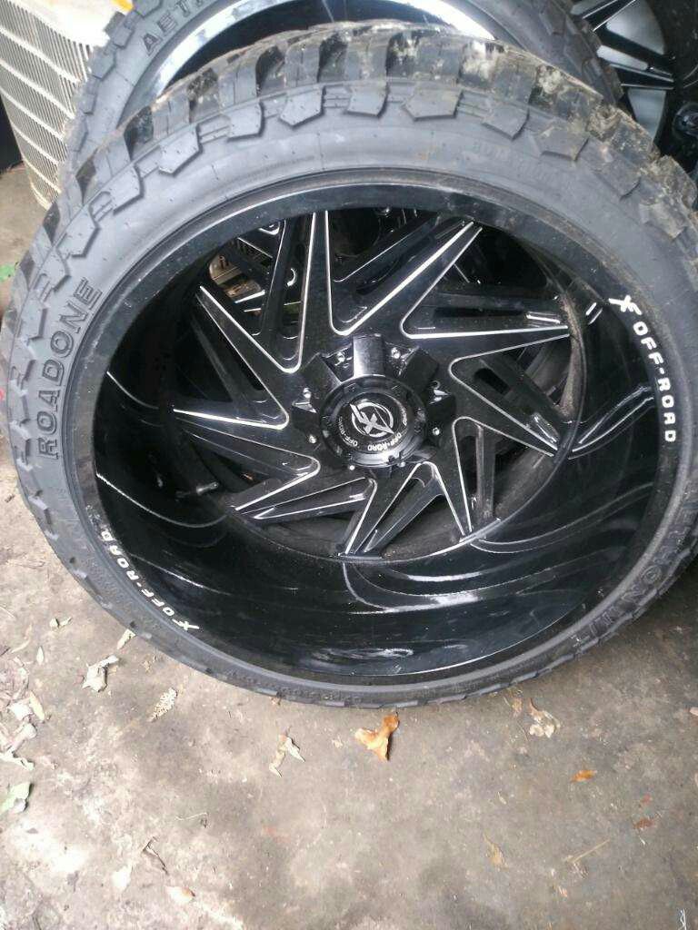 New Set of 37-13-50 r26 tires and rims