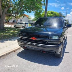 2001 Chevy Tahoe 