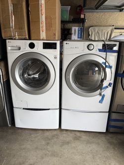 Set Washer and Dryer& Small Washer too These have been in Storage SEE PICTURES
