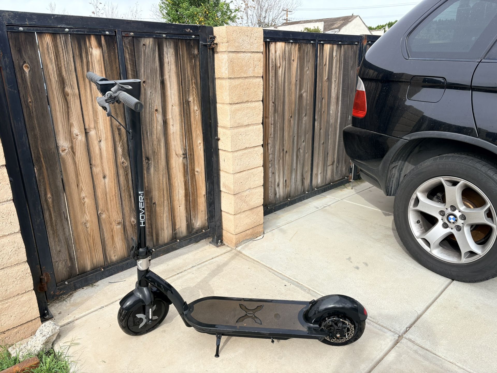 Electric scooter