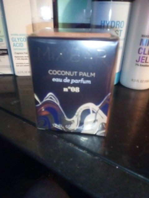 Mix Bar Coconut Palm Perfume And It's Called N08