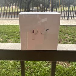 (SEND BEST OFFER)  Airpod Pros with MagSafe Charging Case