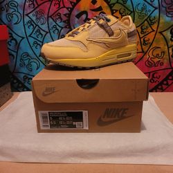 Nike Air Max 1 Saturn Gold Travis Scott 