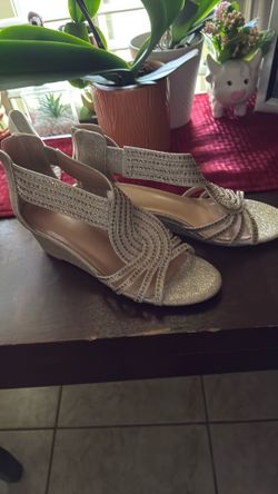 Evening dress shoes