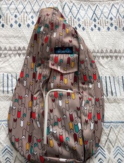 KAVU Sling Bag Arrow Print