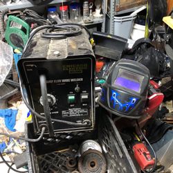 Chicago Electric 90 Amp Mig Welder 