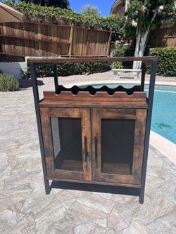 Small Bar/wine Rack