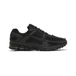 Nike Zoom Vomero All Black