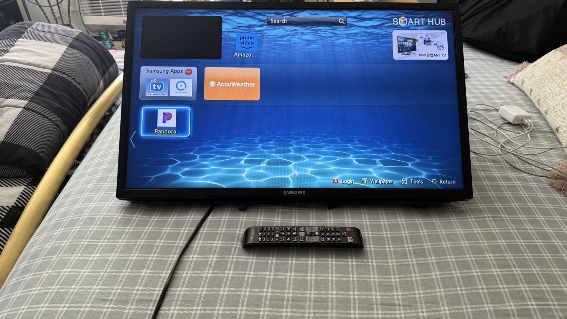 Samsung 32” Inch Tv