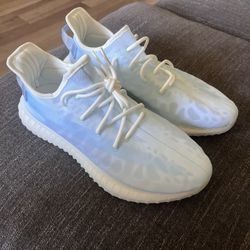 Adidas Yeezy Boost V 2 