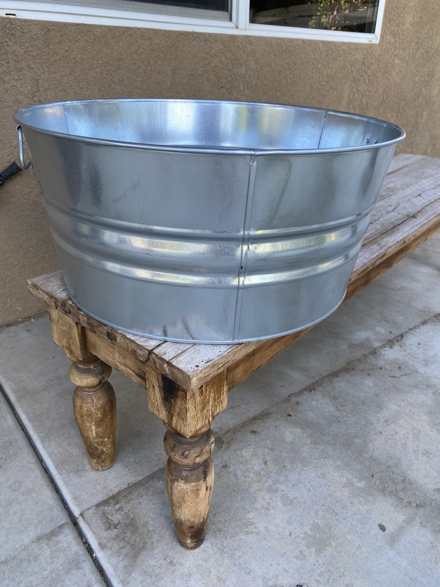 Galvanized Farmhouse Bucket