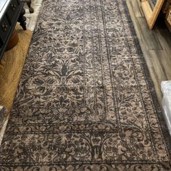 Lahome Floral Black/Tan 8‘ X 10‘ Area Rug