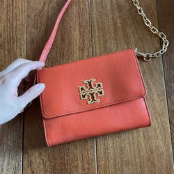 Tory Burch Wallet/small Hand Bag With Chain