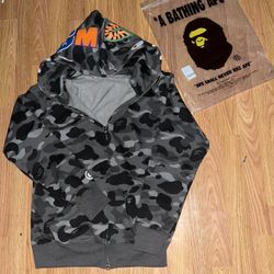 BAPE • Hoodie