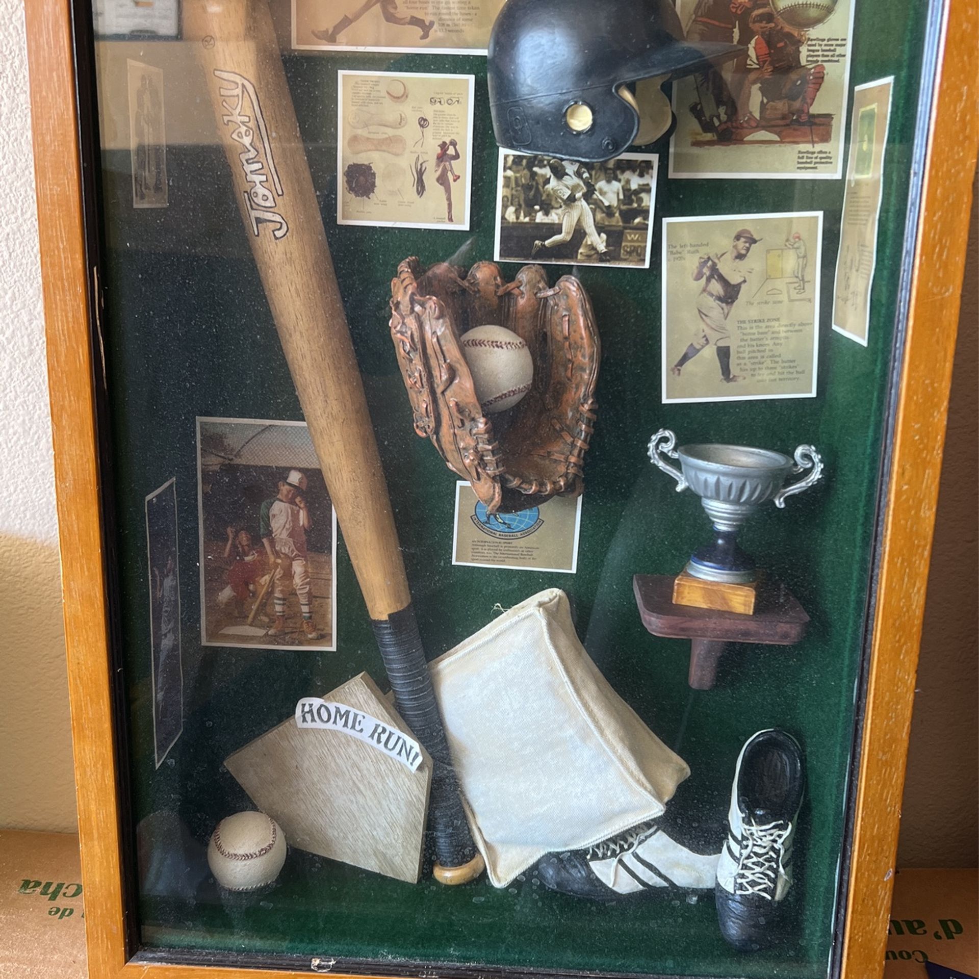 Baseball shadow box
