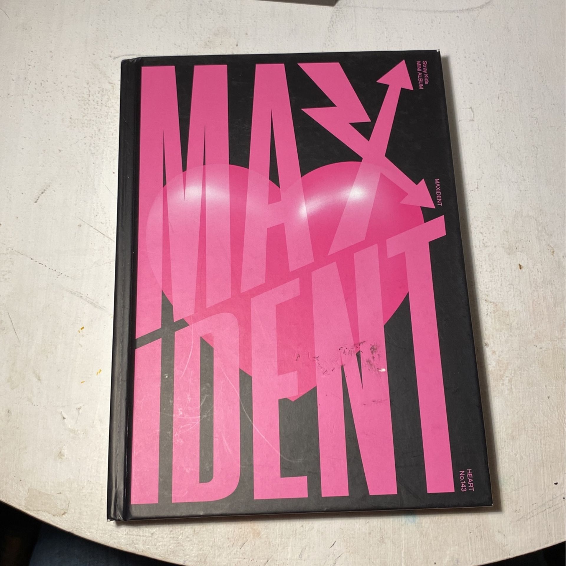 Stray kids Maxident Album