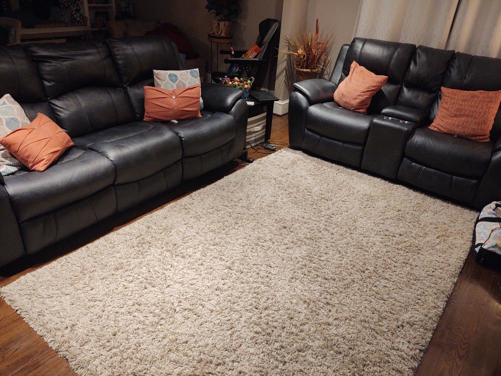 Leather Couch And Loveseat combo