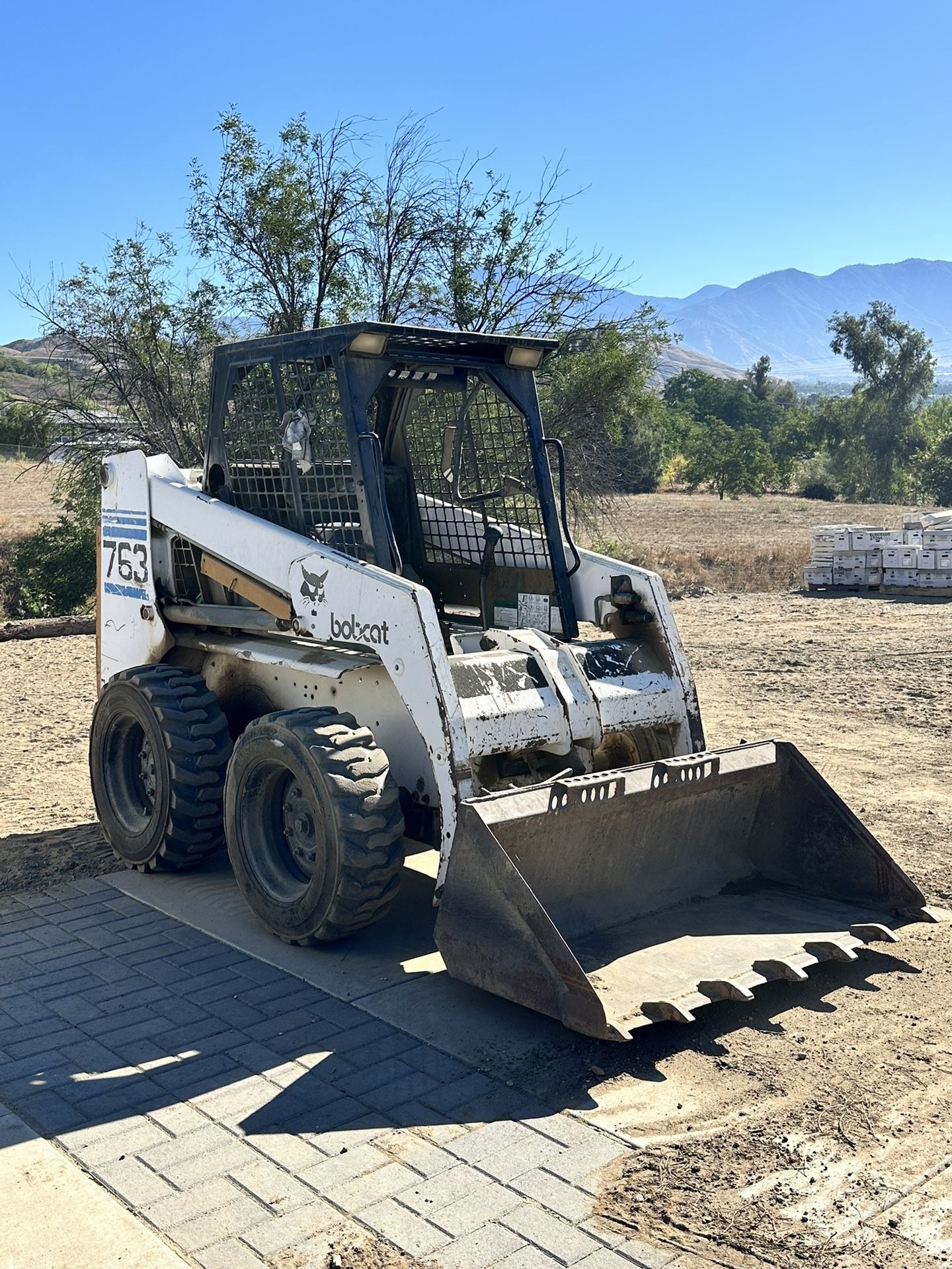 1999 Bobcat Skid-Steer 763
