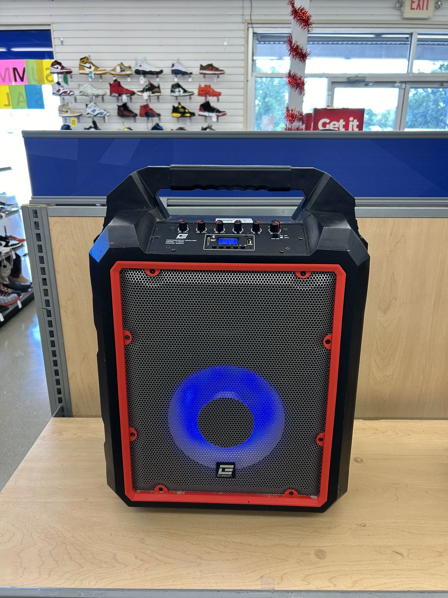 LED Lights Edison Portable Speaker With Wheels (Brings Cords)