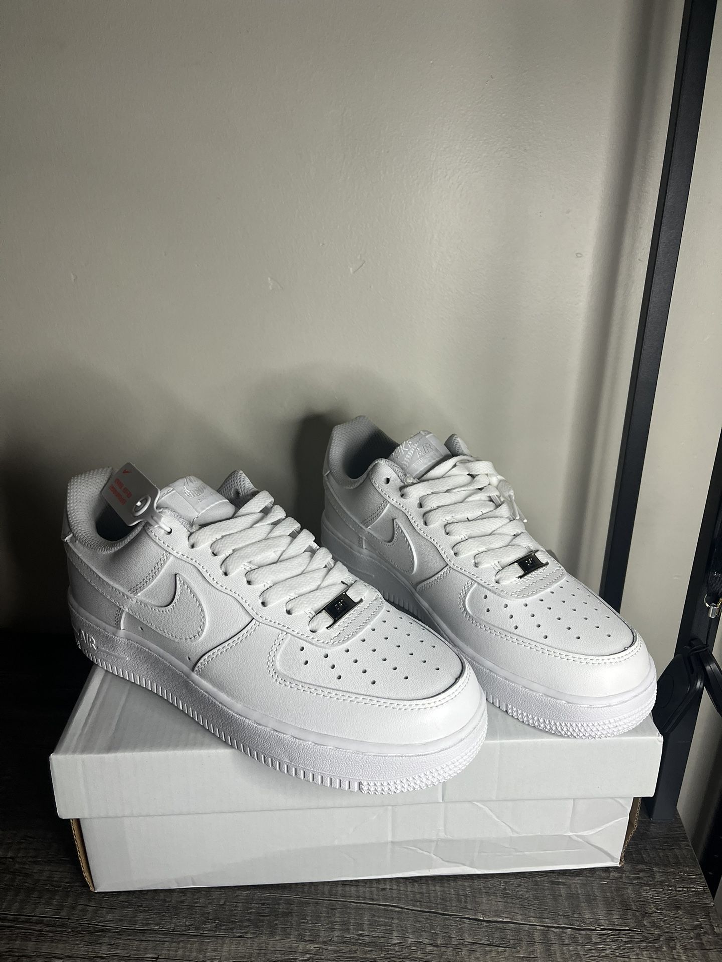 Nike Air Force 1 Size 7,7.5,8.5 Available