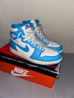 Jordan 1 UNC Size 10.5