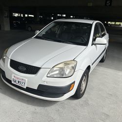 2009 KIA Rio