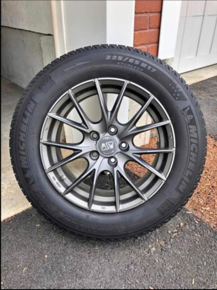 Michelin Latitude Tires w/ MSW Rims