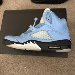 Jordan 5 UNC