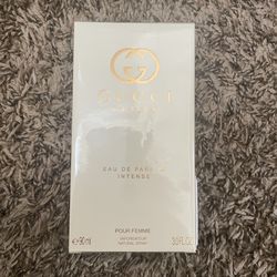 Gucci Guilty Eau de Parfum Intense perfume